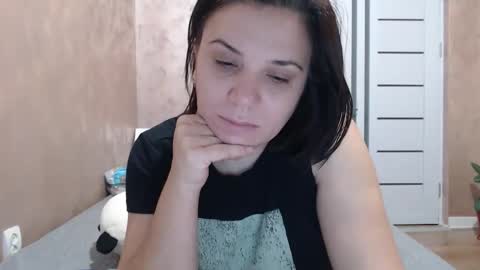 LorraGrey online show from 11-16-25, 03:56