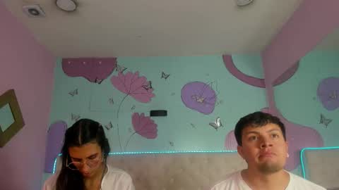 Snapshot of los_inquietos chatting on 01-12-26, 08:25 Los inquietos online show from 01-12-26, 08:25