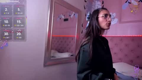 Snapshot of los_inquietos chatting on 01-15-26, 08:23 Los inquietos online show from 01-15-26, 08:23