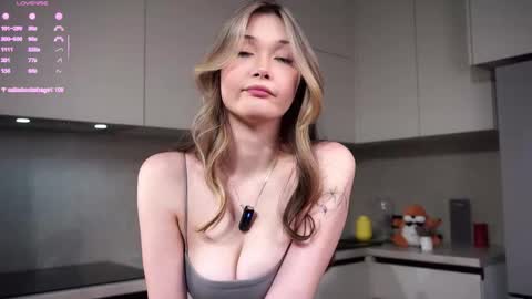 Jess online show from 09-25-25, 12:42