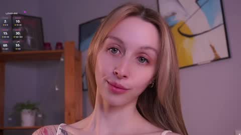 Jess online show from 06-06-26, 01:11