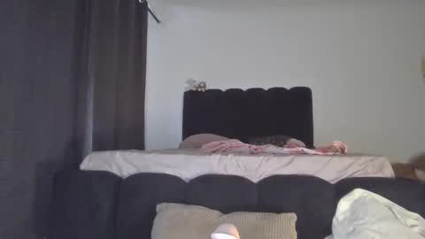 nefisa nef online show from 04-25-26, 09:34