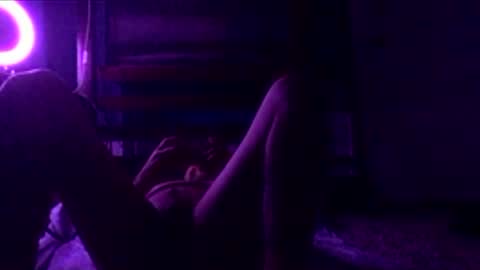 lostndapacific online show from 11-30-25, 09:02