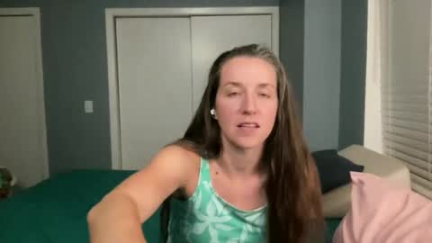 Snapshot of lothlori chatting on 05-03-26, 01:00 lothlori online show from 05-03-26, 01:00