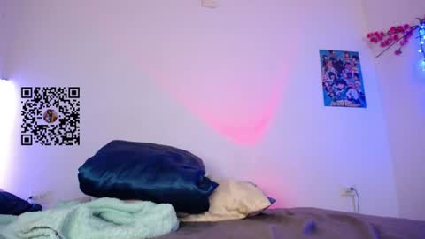 Snapshot of lou_cuteee chatting on 07-31-26, 05:18 lou_cuteee online show from 07-31-26, 05:18