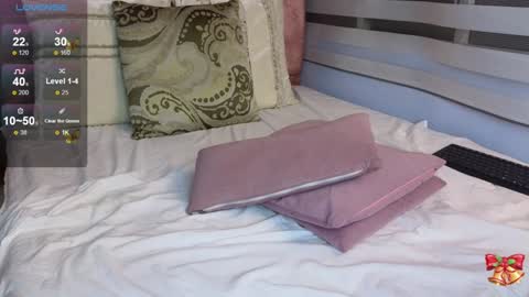 Snapshot of lou_rosse chatting on 12-04-24, 11:13  Lou Rosse  online show from 12-04-24, 11:13