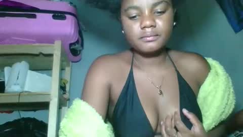 louane98 online show from 02-23-26, 06:49