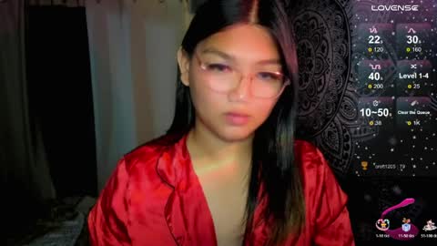 Snapshot of louheart chatting on 05-11-26, 02:45 Sweet online show from 05-11-26, 02:45