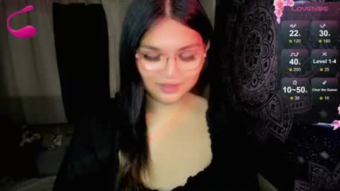 Snapshot of louheart chatting on 06-09-26, 06:36 Sweet online show from 06-09-26, 06:36