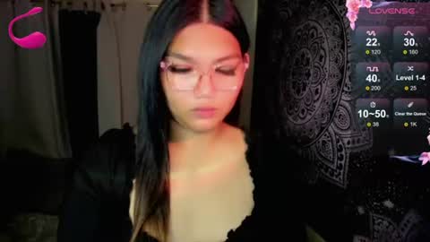 Snapshot of louheart chatting on 06-15-26, 11:12 Sweet online show from 06-15-26, 11:12