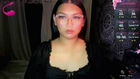 Snapshot of louheart chatting on 06-19-26, 11:47 Sweet online show from 06-19-26, 11:47