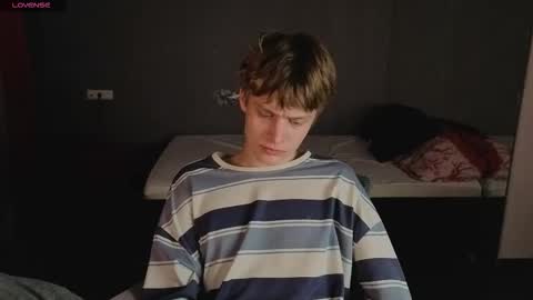 louie_evans online show from 10-09-25, 03:43