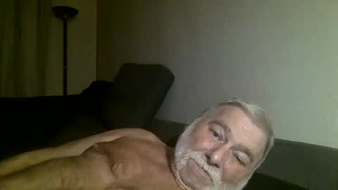 Snapshot of louis_chokdee chatting on 12-15-24, 07:21 louis_chokdee online show from 12-15-24, 07:21