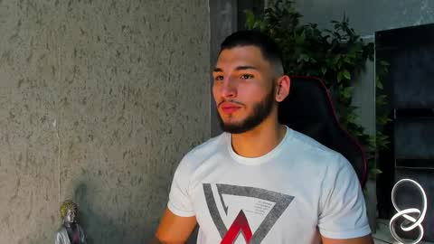 Louis online show from 10-24-25, 11:23