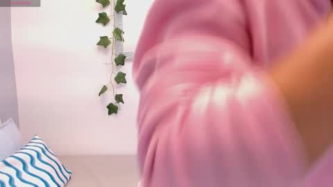 Louis K online show from 06-06-26, 11:26