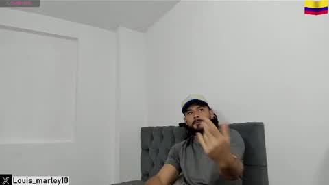 Snapshot of louis_marley_ chatting on 06-30-26, 01:34 louis_marley_ online show from 06-30-26, 01:34