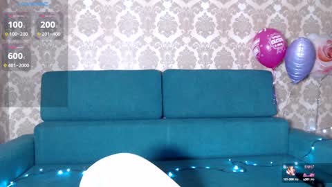 Snapshot of louise_phlox chatting on 02-02-25, 04:48 Louise online show from 02-02-25, 04:48