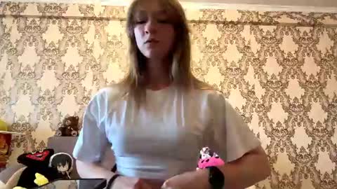 Snapshot of louracryderman chatting on 08-07-26, 03:08 louracryderman online show from 08-07-26, 03:08