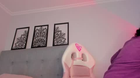 Lourrein Stoun   Independiente online show from 01-05-25, 10:50