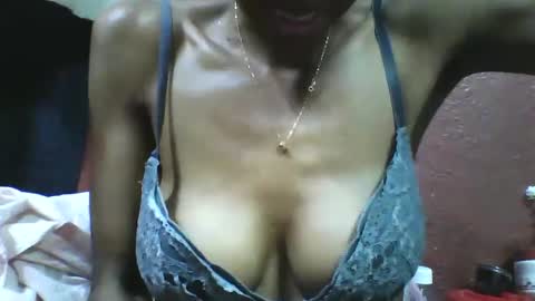 lovaelisa online show from 10-21-25, 02:29