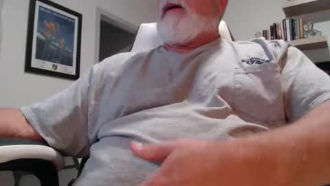 Snapshot of love2c2c2 chatting on 02-16-26, 12:07 love2c2c2 online show from 02-16-26, 12:07