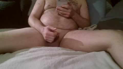 Snapshot of love2stroke2023 chatting on 05-12-26, 08:22 Love2stroke online show from 05-12-26, 08:22