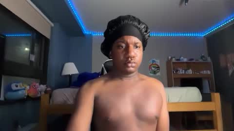 love_aaron1 online show from 05-03-26, 03:45