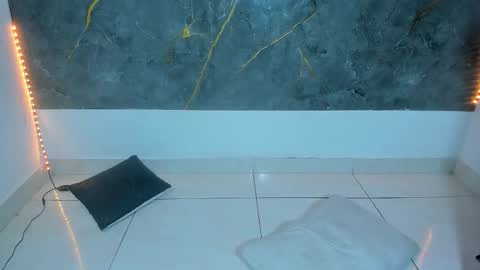 --  allison -- online show from 03-08-26, 02:26