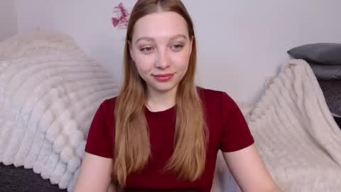 love bella  online show from 03-20-26, 12:15