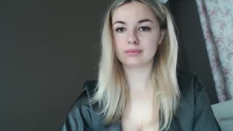 Megane online show from 04-17-26, 07:22