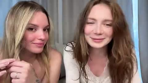 Snapshot of love_machine_ chatting on 06-13-26, 12:47 Sofi online show from 06-13-26, 12:47