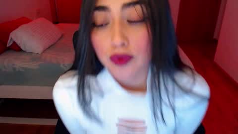 Snapshot of love_samantha chatting on 02-07-25, 10:40 Samantha online show from 02-07-25, 10:40