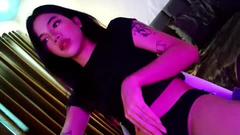 Seren online show from 11-21-25, 06:01