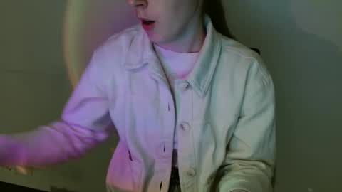 Vivian online show from 02-14-26, 10:12