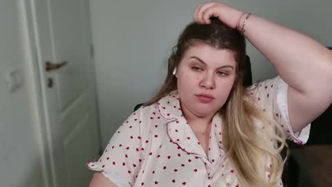 Ally online show from 12-19-25, 12:34