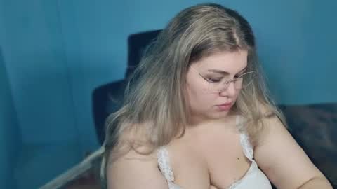 Ally online show from 07-23-26, 04:54