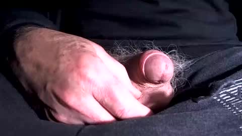 loveboys2025 online show from 11-24-25, 09:36