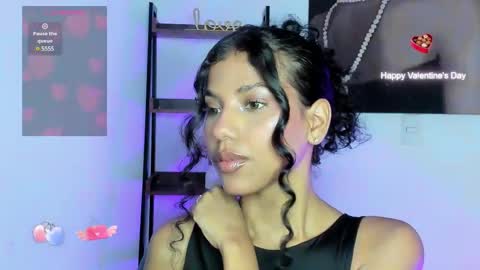 Luna  online show from 02-23-25, 01:02