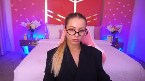 loveedove online show from 06-30-26, 12:17