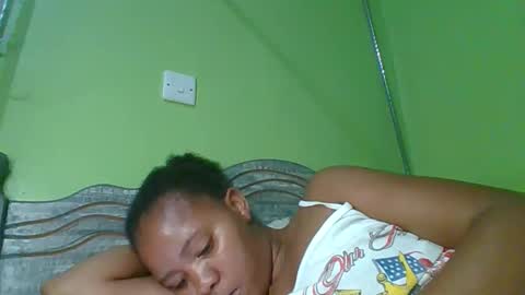 Snapshot of lovegal335 chatting on 05-24-26, 09:20 lovegal335 online show from 05-24-26, 09:20