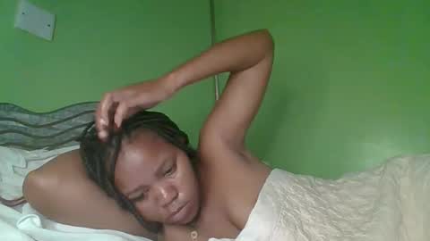 Snapshot of lovegal335 chatting on 06-04-26, 07:58 lovegal335 online show from 06-04-26, 07:58