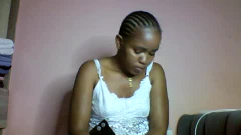 Snapshot of lovegal335 chatting on 07-04-26, 05:52 lovegal335 online show from 07-04-26, 05:52