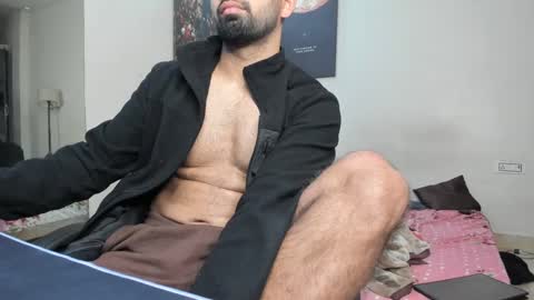 Snapshot of lovehairyindian chatting on 02-28-25, 01:58 Indian hairy online show from 02-28-25, 01:58