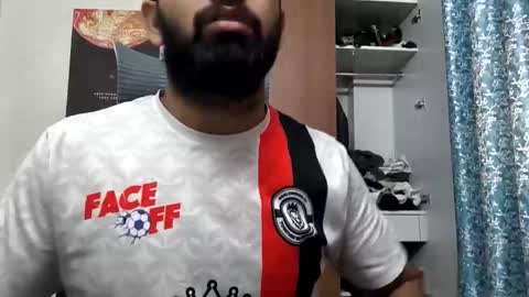 Snapshot of lovehairyindian chatting on 11-17-25, 06:52 Indian hairy online show from 11-17-25, 06:52