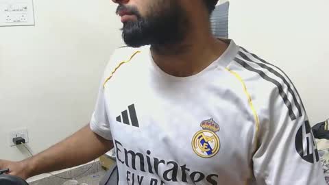 Indian hairy online show from 12-22-25, 09:56