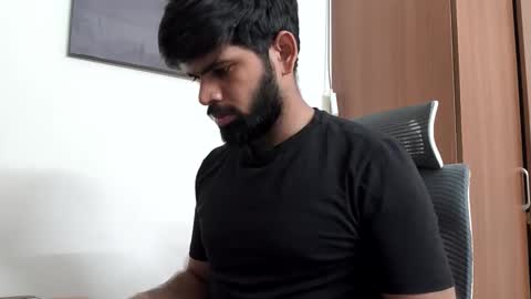 Indian hairy online show from 06-01-26, 08:27