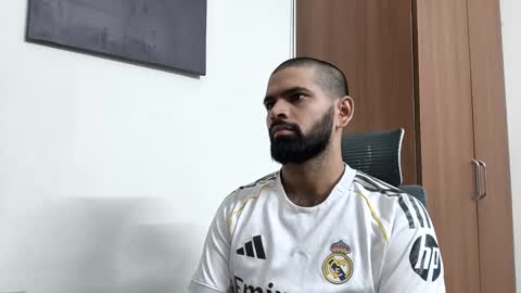 Indian hairy online show from 06-08-26, 11:05