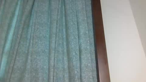 lovelbrownie online show from 11-08-25, 10:15