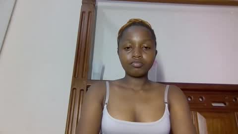 lovelbrownie online show from 01-05-26, 06:22