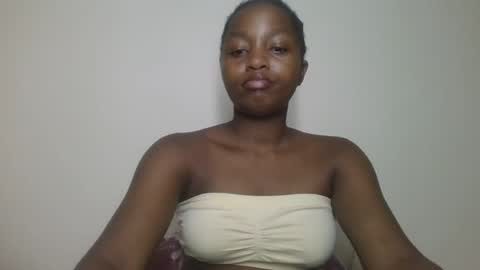 lovelbrownie online show from 07-12-26, 10:17